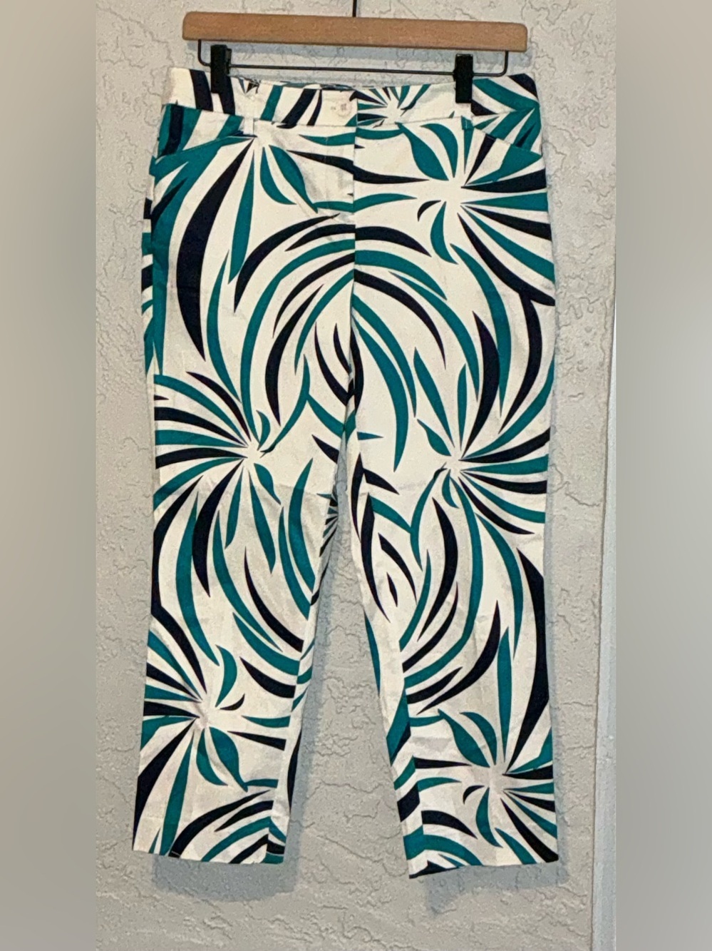 New York & Company White Pants with Teal and Black Palm Motif